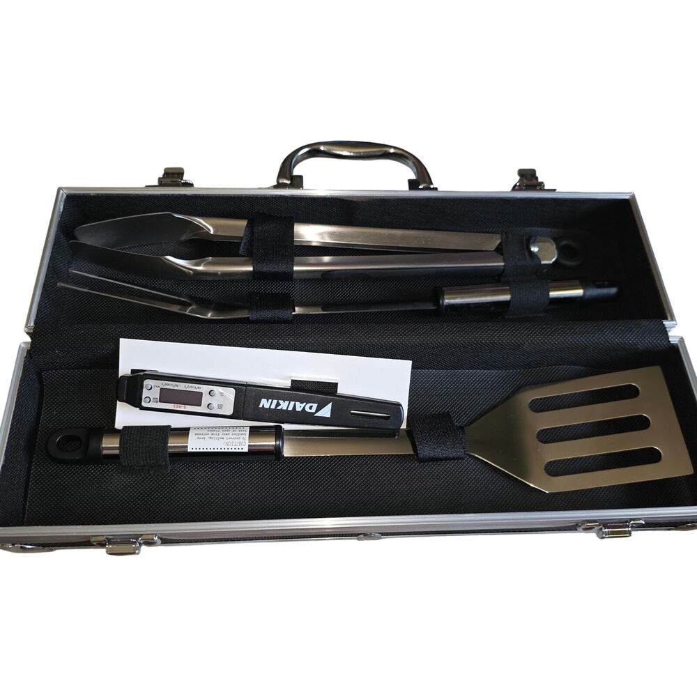BBQ GRILL SET IN METAL CASE   CAMPING SET